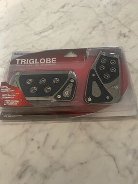 Globe Men's Black & Silver Automatic Transmission Pedal Covers